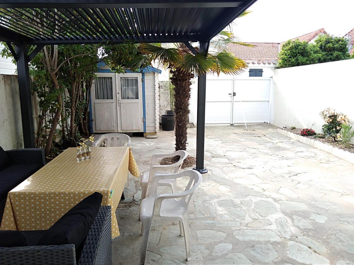 Maison Boisvinet Saint-Gilles-Croix-De-Vie, 4-5 P, Belle Cour Interieure, 200M Plage Εξωτερικό φωτογραφία
