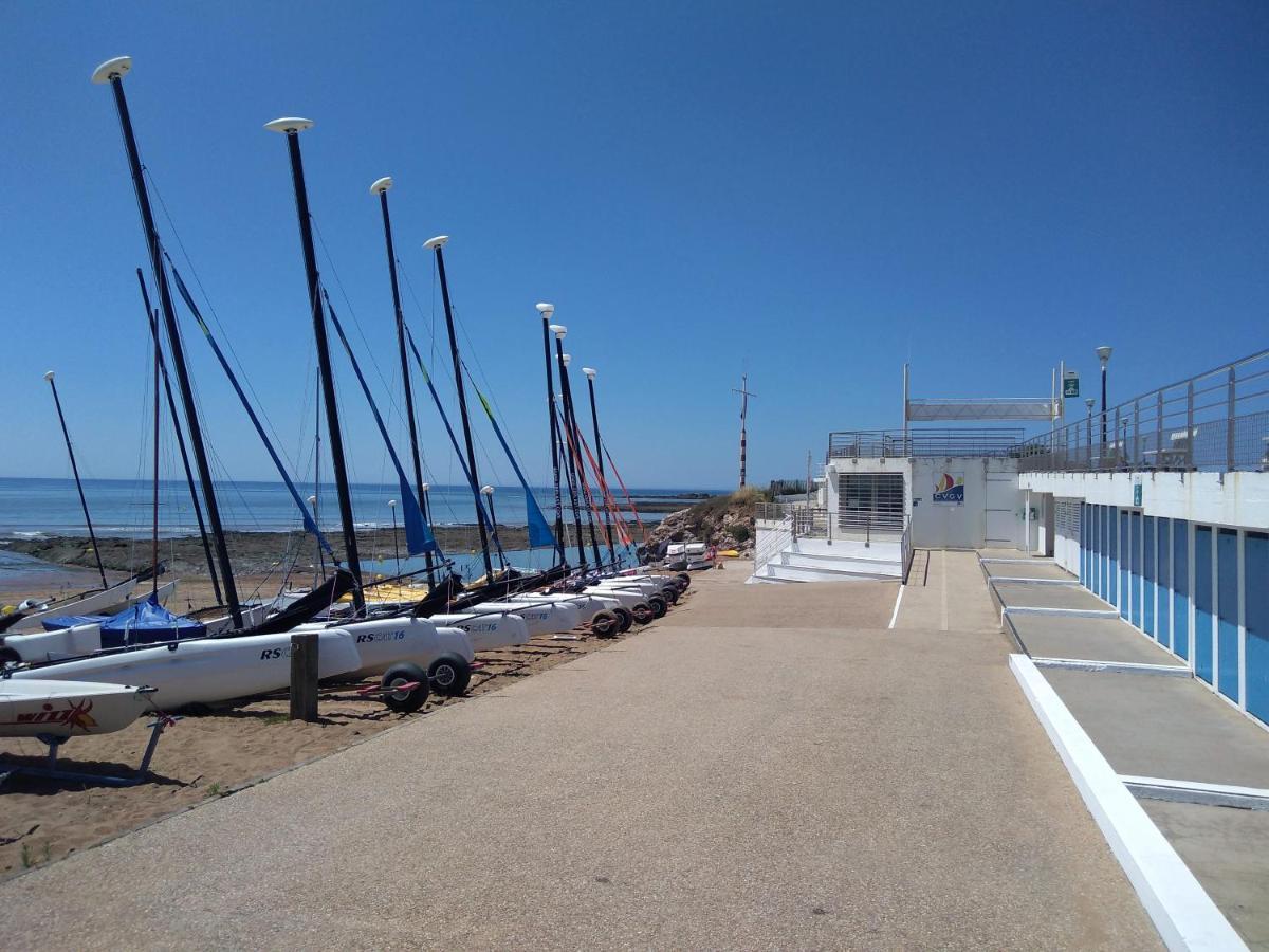 Maison Boisvinet Saint-Gilles-Croix-De-Vie, 4-5 P, Belle Cour Interieure, 200M Plage Εξωτερικό φωτογραφία